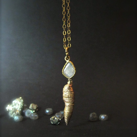 Gold diamond necklace. - Picture 6 of 7